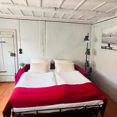 Apartamento Fachwerkhaus Hufschmiede - Blauer Salon Zirndorf