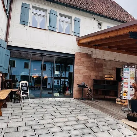 Fachwerkhaus Hufschmiede - Blauer Salon * Zirndorf