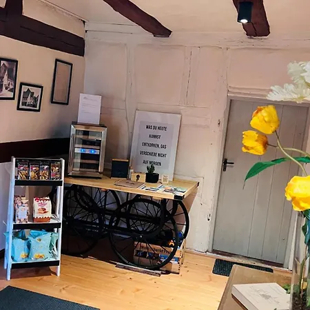 Fachwerkhaus Hufschmiede - Blauer Salon Apartment Zirndorf